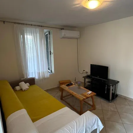 Lucas Apartments Himare Room photo